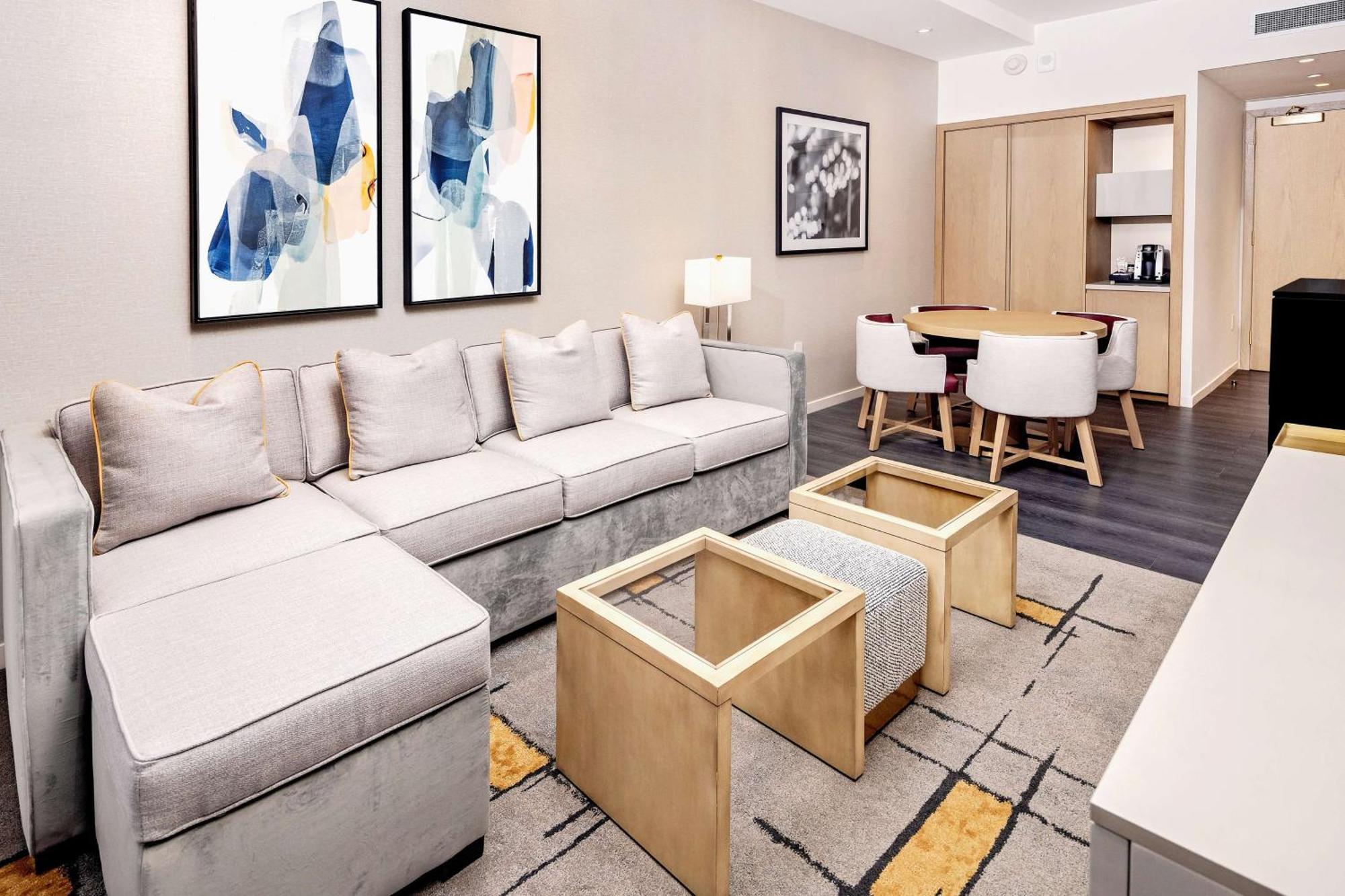 Hilton Club The Central At 5Th New York Eksteriør billede